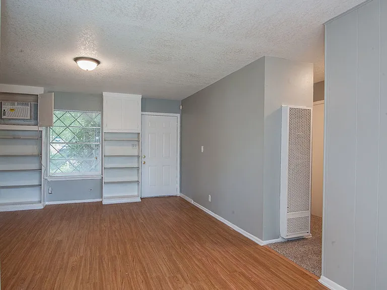 8730 Easy Valley St — Photo 14