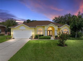 12427 Forest Highlands Dr, Dade City, FL 33525