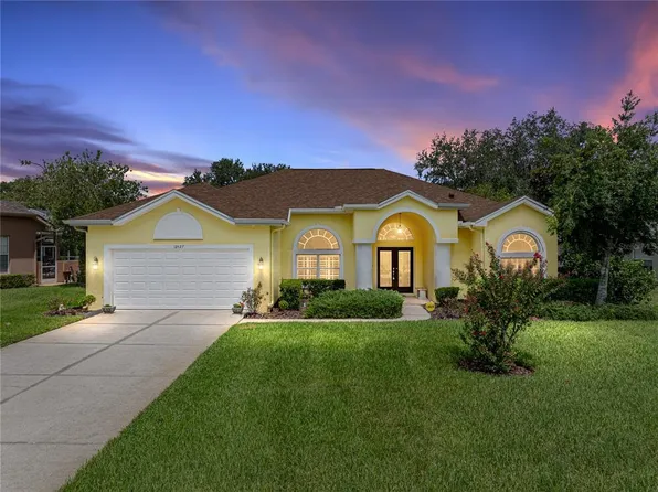 12427 Forest Highlands Dr, Dade City, FL 33525
