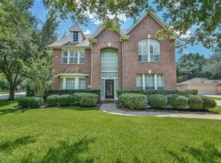 8719 Desert Cloud Ln, Houston, TX 77040