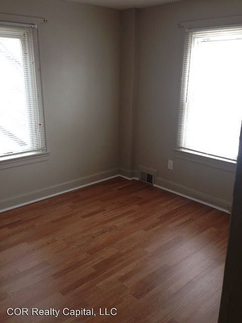 2nd image of 2114 E Landis Ave APT 8