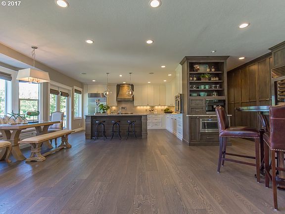 4th image of 13605 Clackamas River Dr