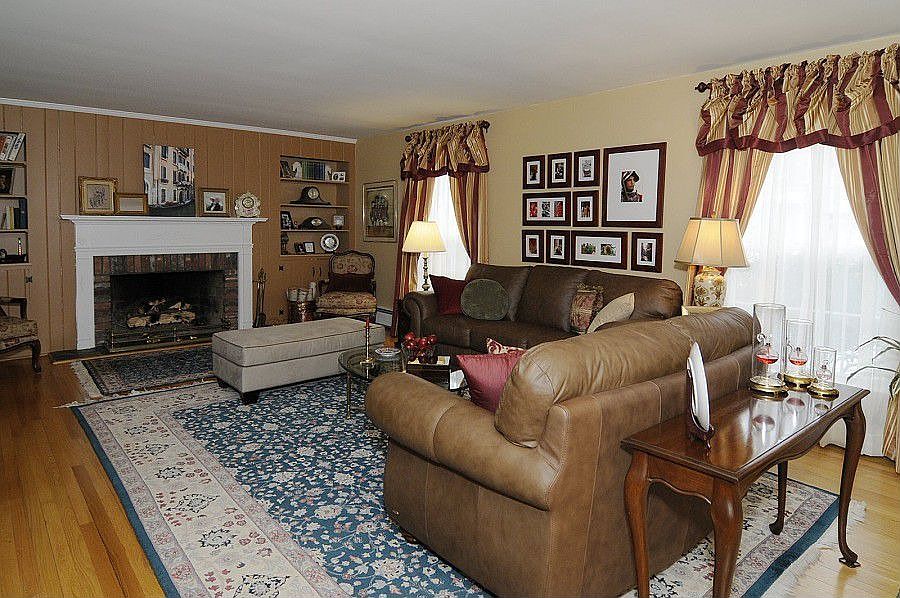 2nd image of 38 Duncan Rd