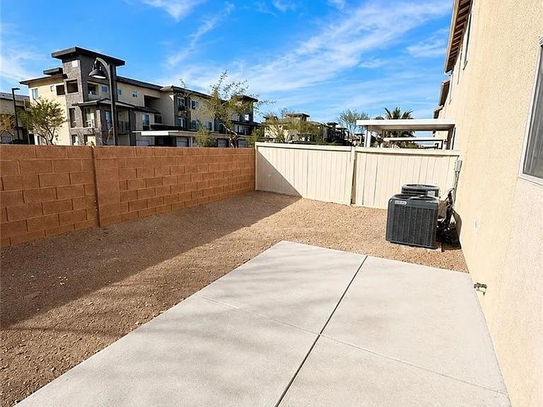 6247 Barton Manor St — Photo 9