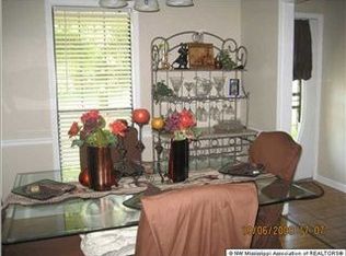 7075 Hardwick Dr, Olive Branch, MS 38654