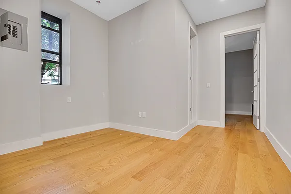 Rented by Owner | media 12