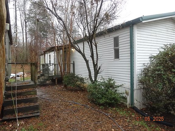 2nd image of 1882 Jordan Rd