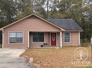 1308 Forest Lake Dr, Hinesville, GA 31313