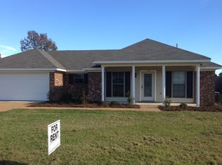 170 Terry Brook Dr, Terry, MS 39170