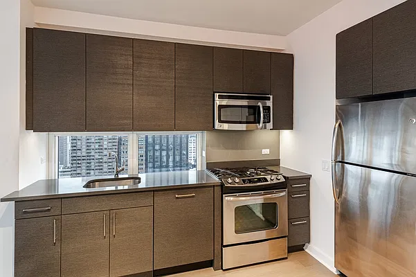 Rented by Bozzuto Management | media 81