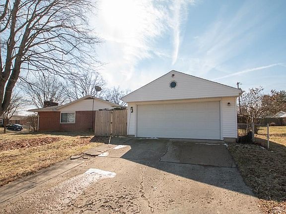 5th image of 1580 Sioux Dr