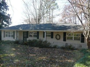 1609 Reaves Rd, Knoxville, TN 37912