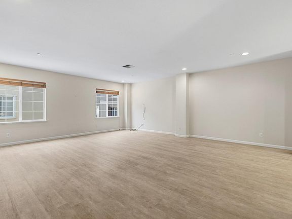 3rd image of 536 Adeline Ave