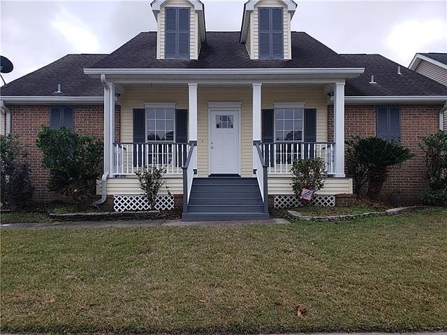 1st image of 206 Madewood Dr