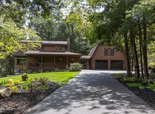 67 Mohawk Mount Rd, Lake George, NY 12845
