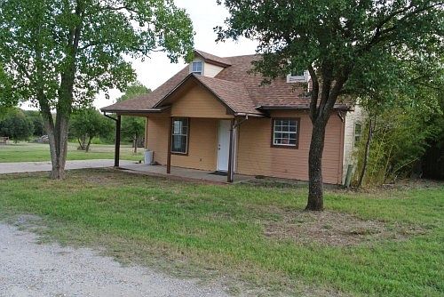 1st image of 7290 Peacock Ln