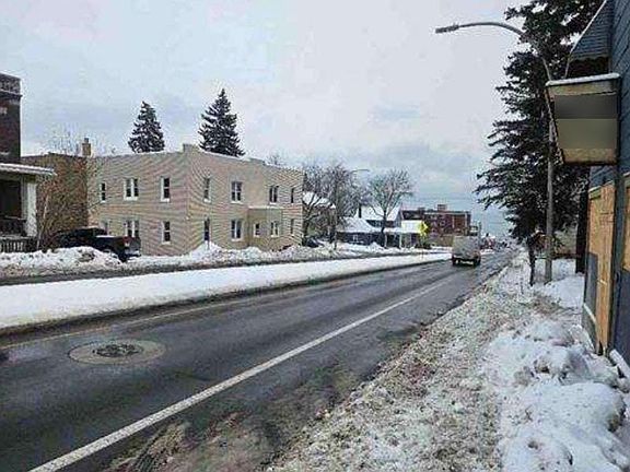 3rd image of 619 N 6th Ave E