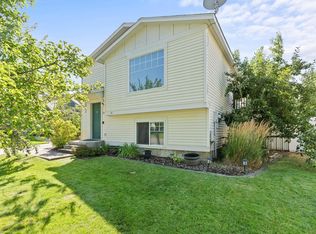 10102 E 17th Ln, Spokane, WA 99206