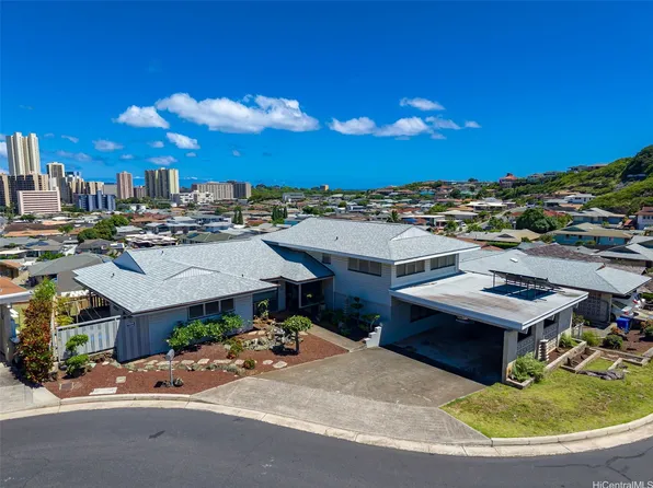 3515 Ala Haukulu Pl, Honolulu, HI 96818