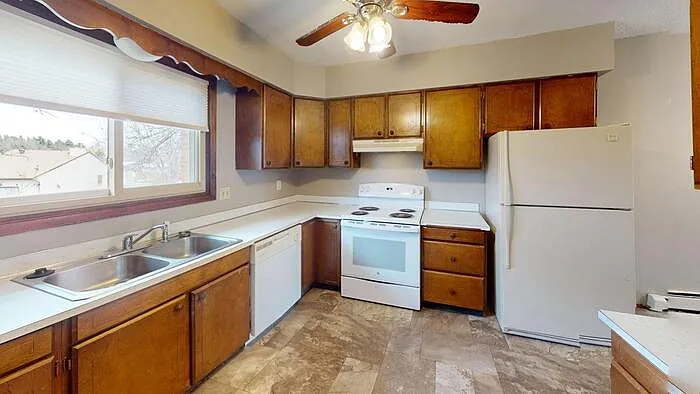 912 E Owens Ave #1 — Photo 1