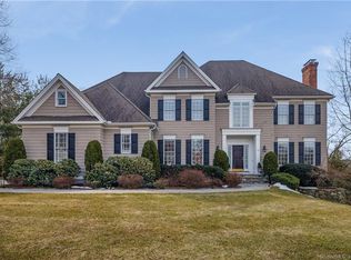 18 Northington Dr, Avon, CT 06001