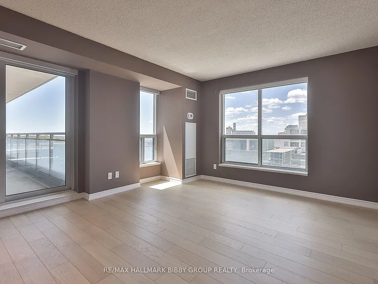 410 Queens Quay W #1103 — Photo 15