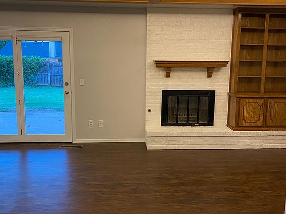 5th image of 313 E Grand Teton Ct