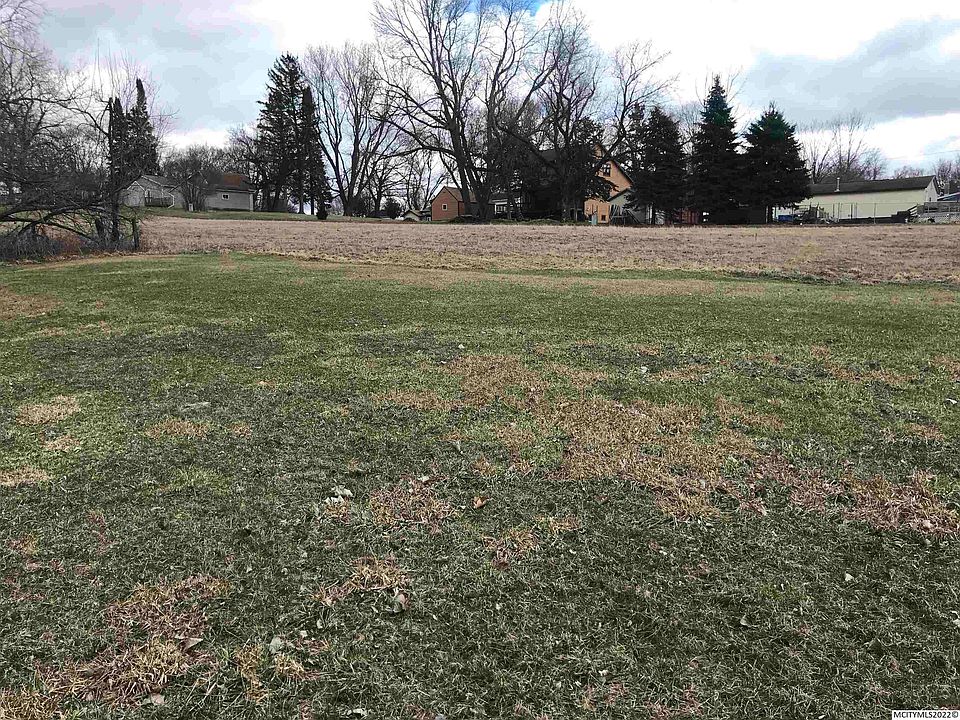 N Cedar Ave, Nora Springs, IA 50458 Zillow