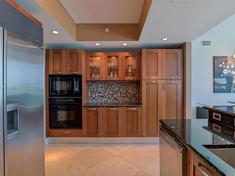 3535 S Ocean Dr #2102 — Photo 10