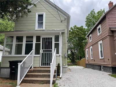 1913 2nd St SW, Akron, OH, 44314