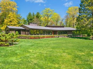 71 Boulderol Rd, Stamford, CT 06903