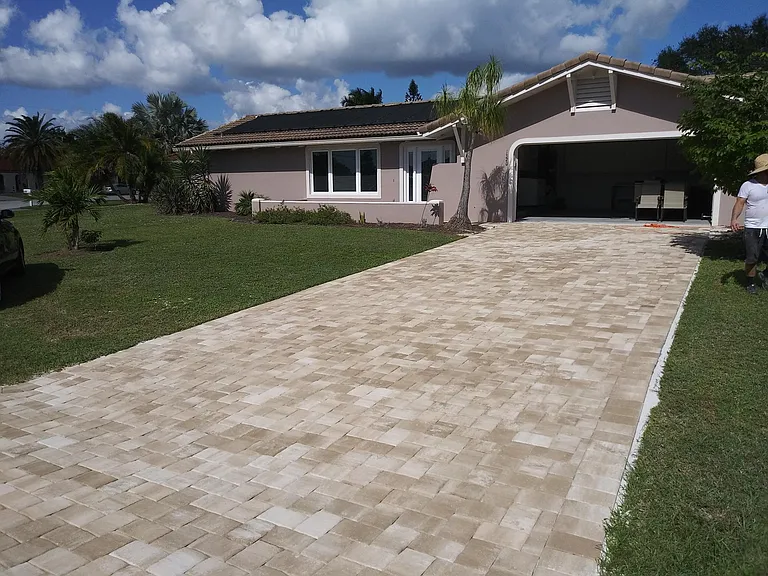 1320 Tuscany Dr — Photo 14