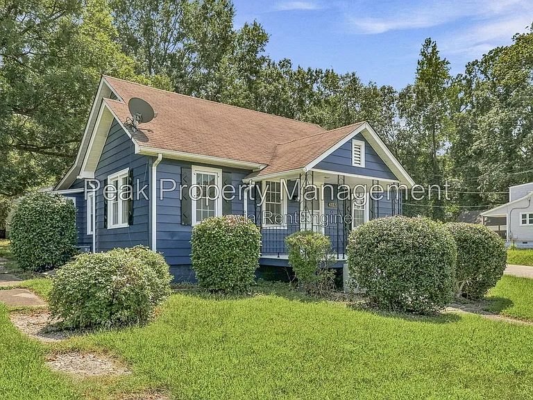 2958 Winston Churchill Dr — Photo 1