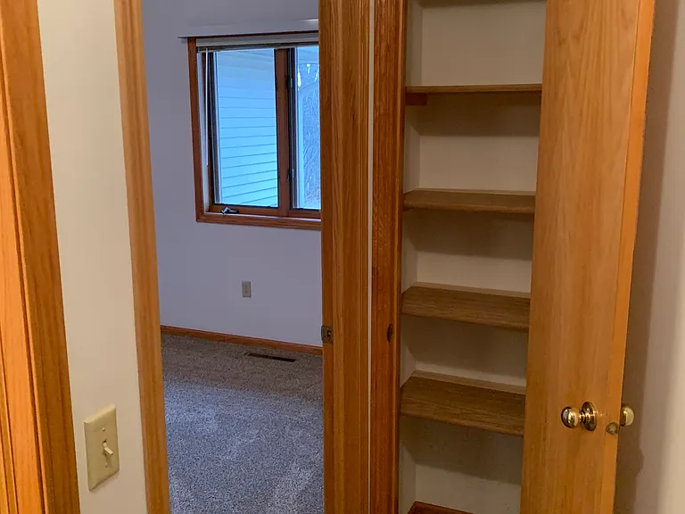 762 Hagman St — Photo 21