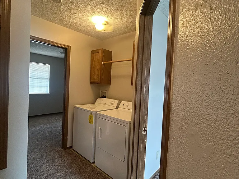 500 Shady Grove Rd #6 — Photo 6