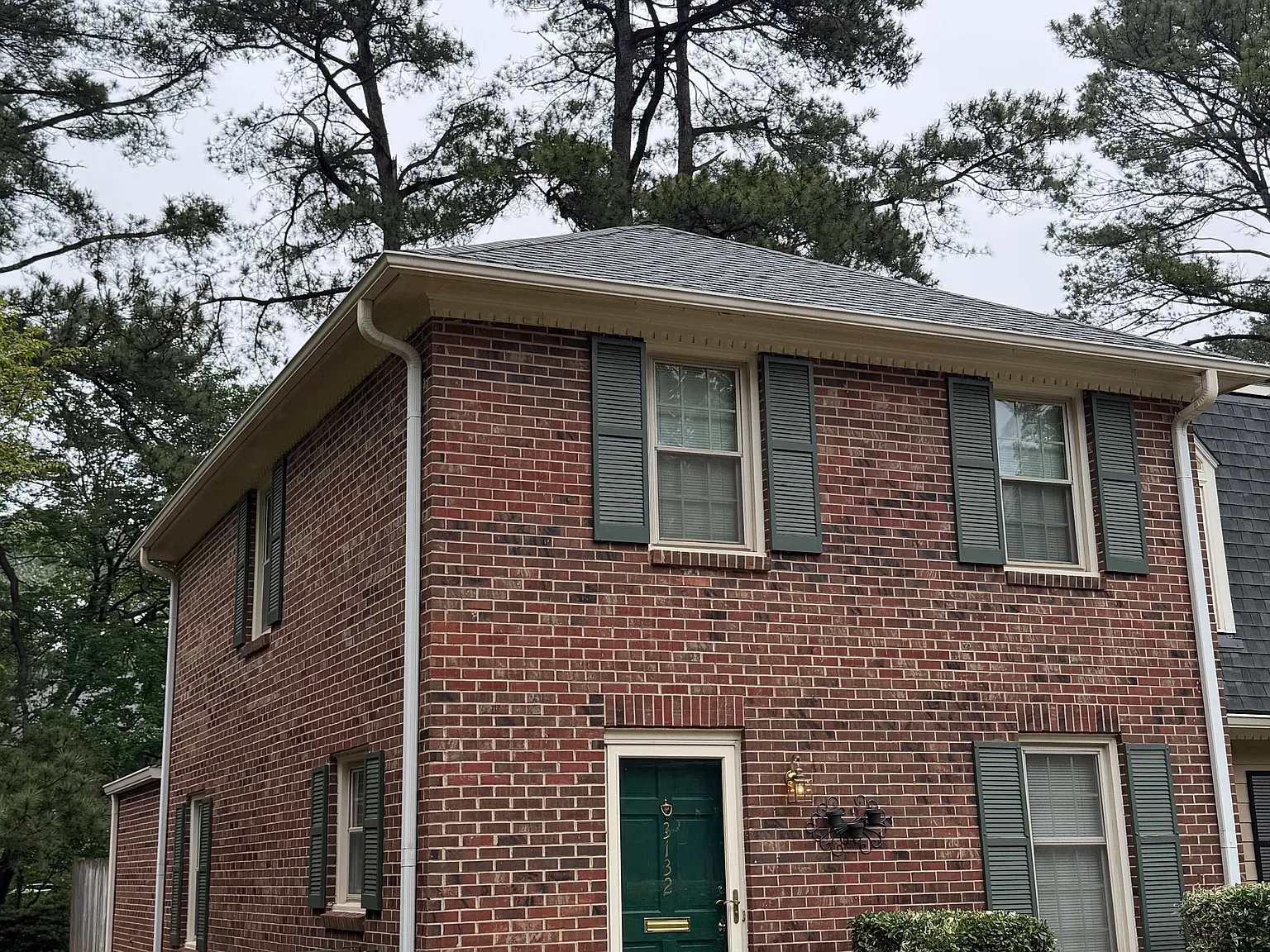 2 bed, 1.5 bath, 1263 sqft, $1,895 — Photo 1