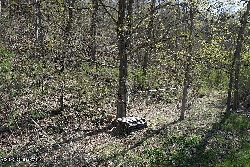 3rd image of 5460 State Highway 5