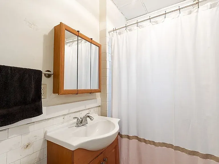 15 Park Dr #7 — Photo 13