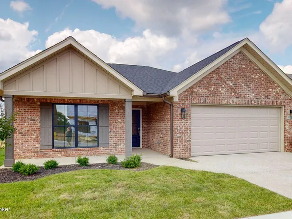 8224 Cedar Crest Ln, Louisville, KY 40291