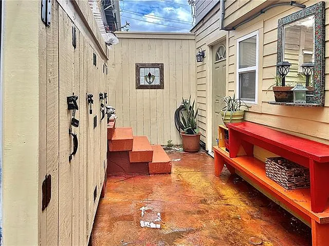 7028 Magazine St #A — Photo 3