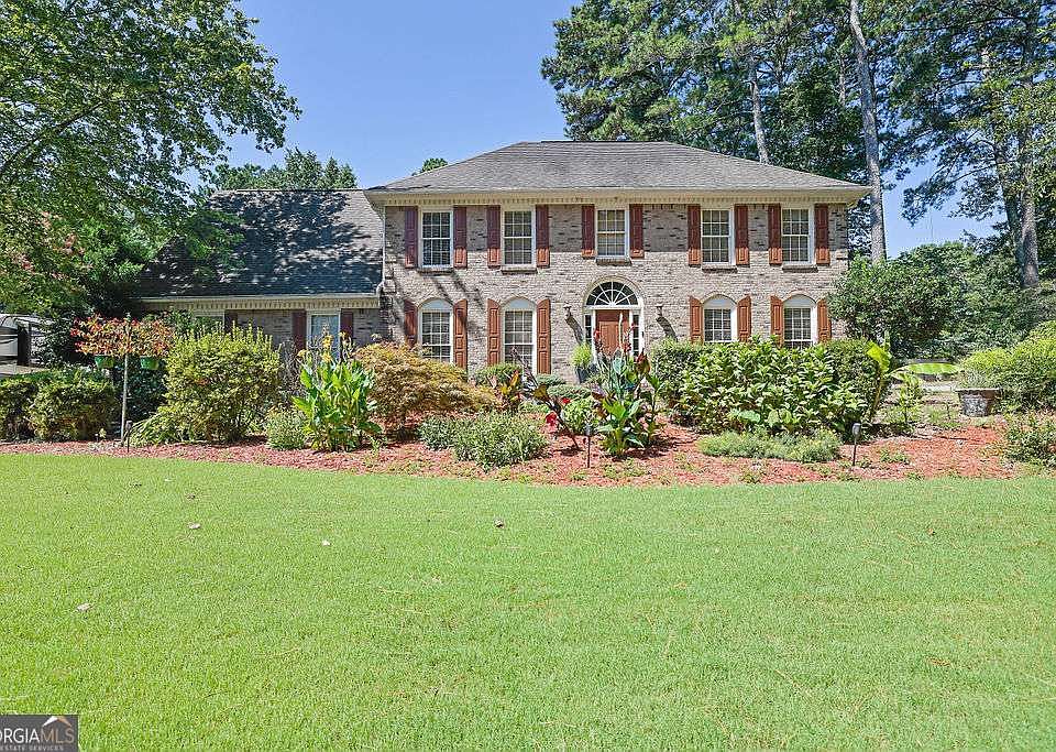 1st image of 1339 Saint Michaels Ct SW