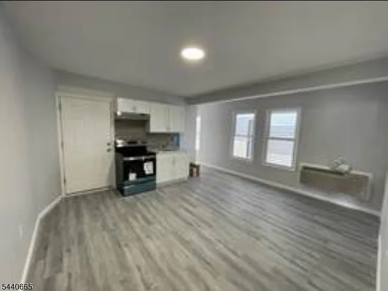 107 Highland St #2BR — Photo 1