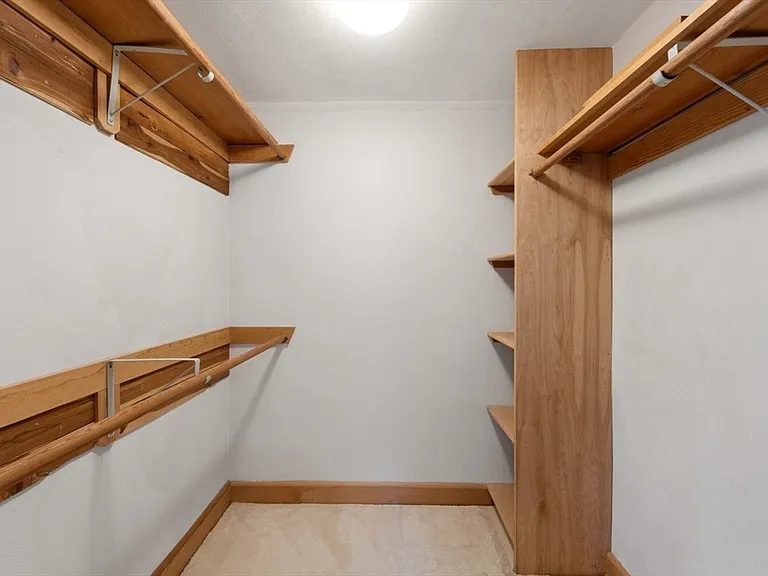 42 Elinor Rd — Photo 25