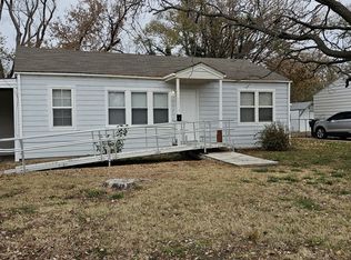 2310 W Wildwood Rd, Wichita, KS 67217