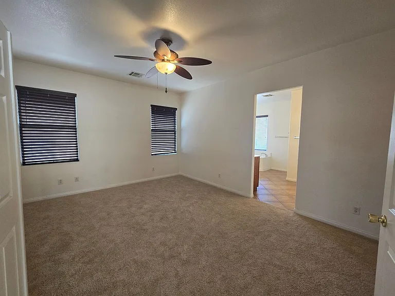 9164 Craven Ave — Photo 17