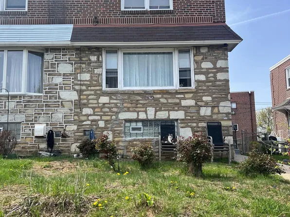 8130 Farnsworth St, Philadelphia, PA 19152