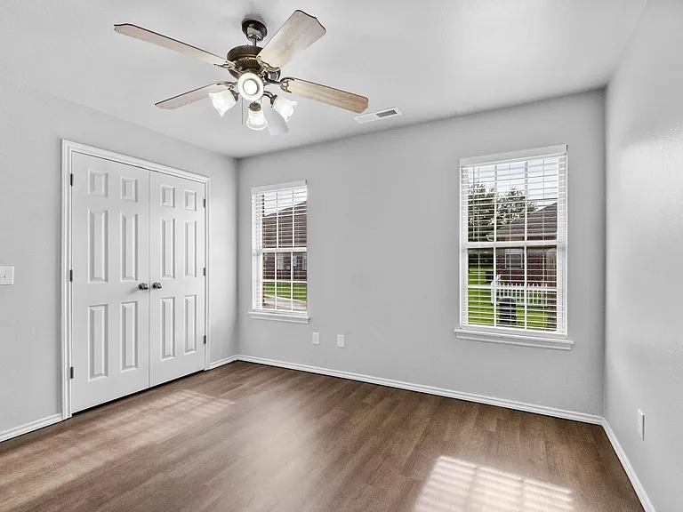 1669 N Evening Shade Dr — Photo 15