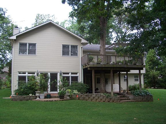 3rd image of 7956 Arden Ct