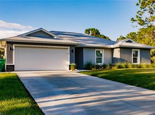 704 NW Juanita Pl, Cape Coral, FL 33993