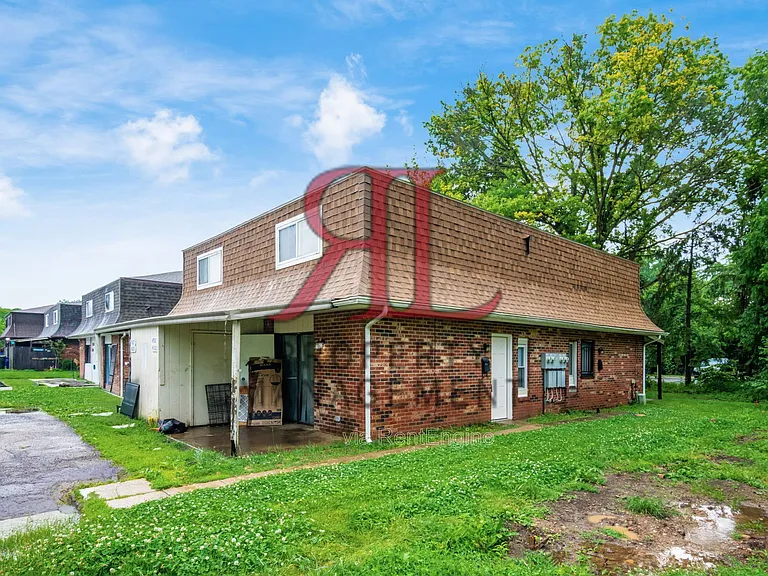 4921 Myers Rd — Photo 5